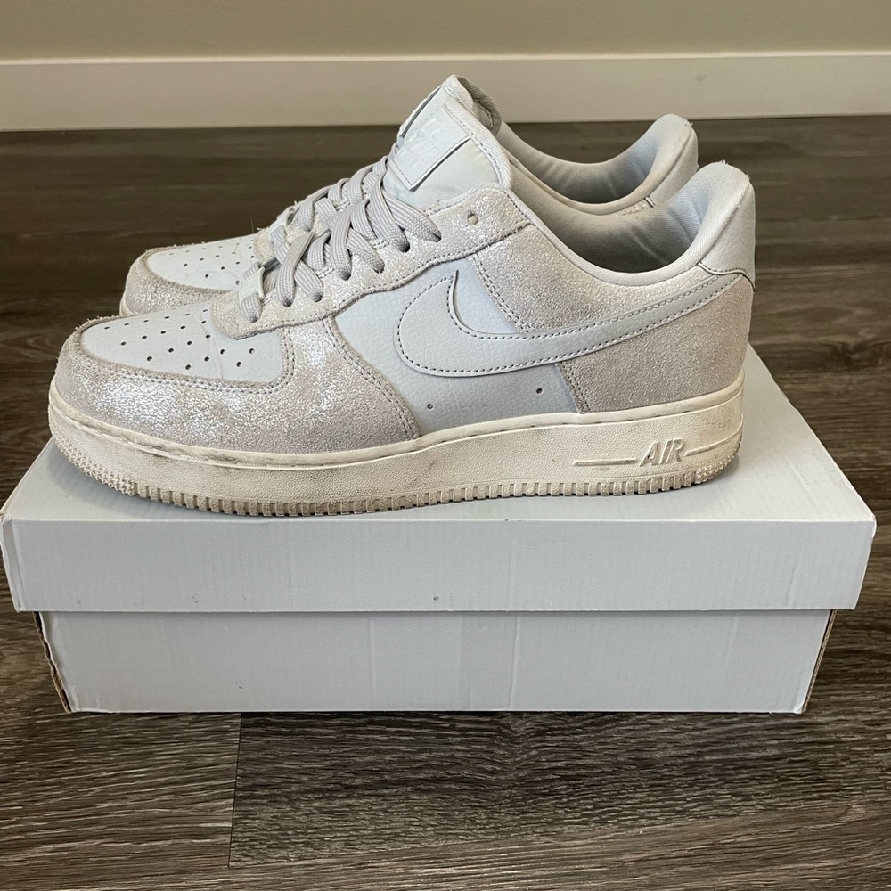 Size 10 silver/blue sparkly air forces!